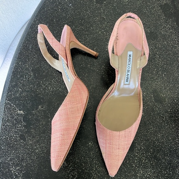 MANOLO BLAHNIK Carolyne Textured tweed Mid-Heel Slingback pink heels 9.5 - Picture 4 of 9